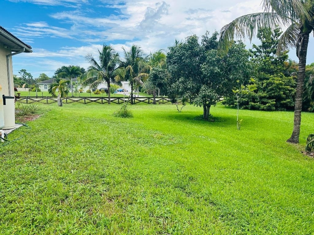 13638 88th Place N - Photo 6