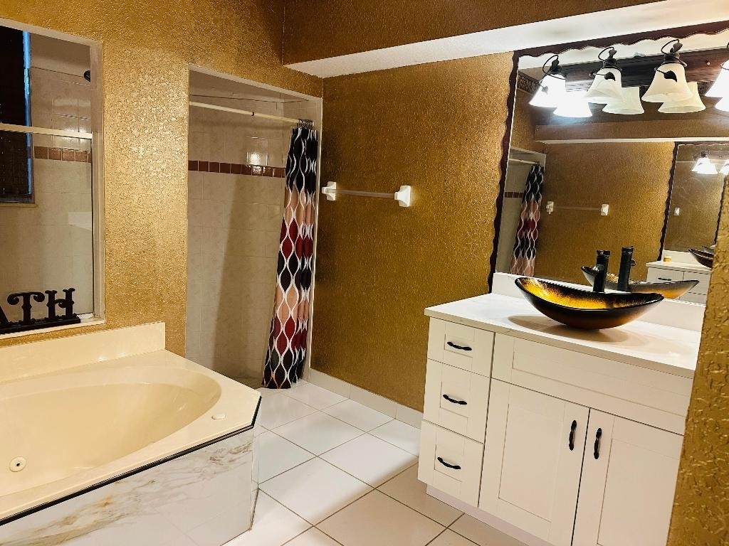 13638 88th Place N - Photo 17