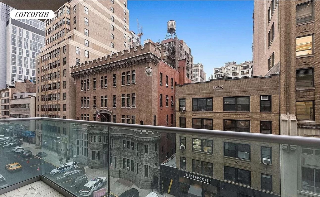 143 W 30th Street - Photo 9