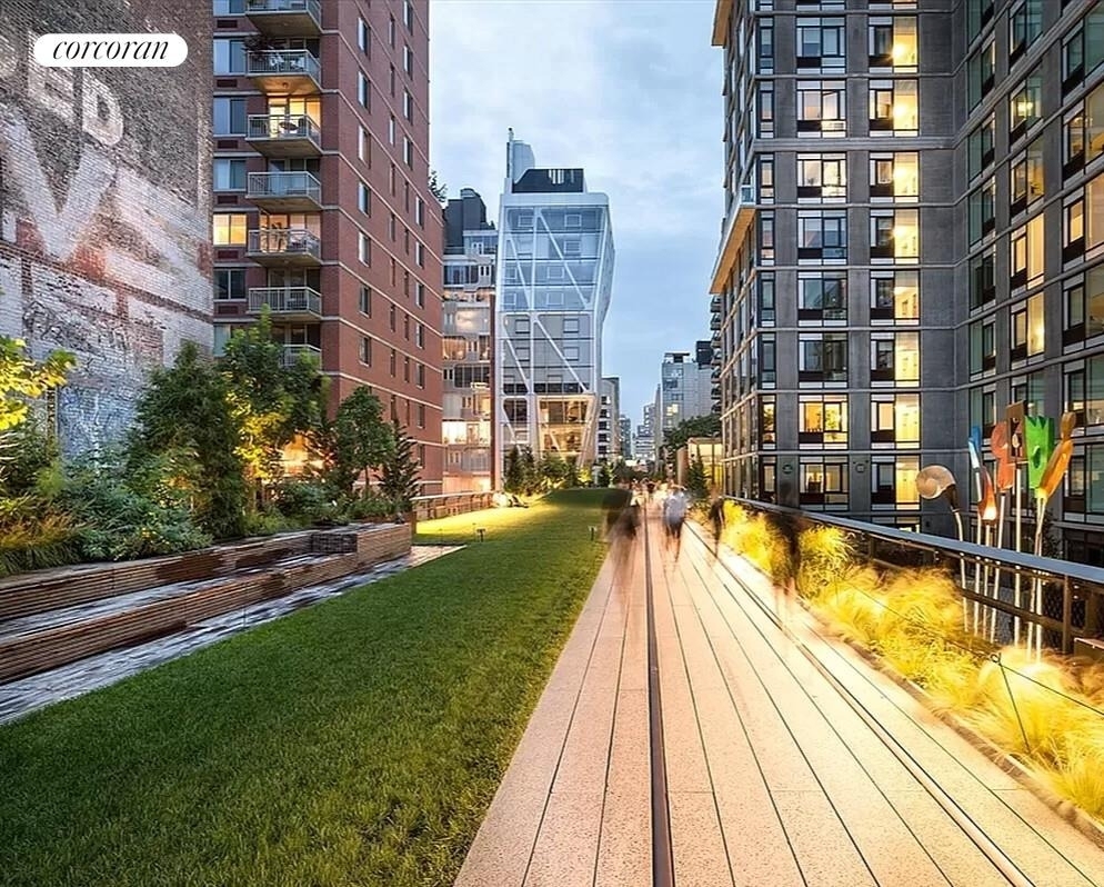 143 W 30th Street - Photo 12