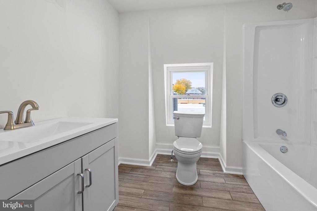 819 11th Avenue - Photo 15