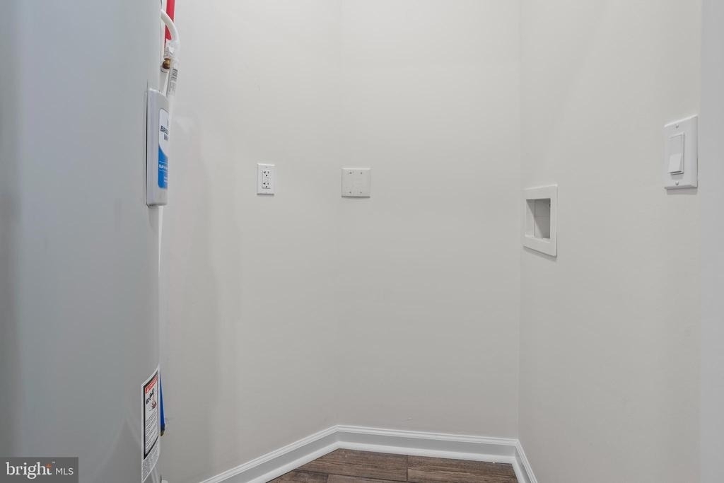 819 11th Avenue - Photo 14