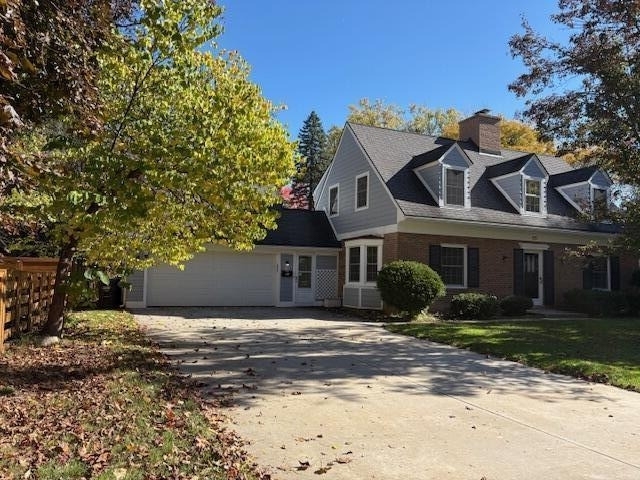 815 Hewett Drive - Photo 1