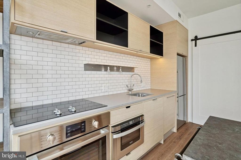 2030 8th Street Nw - Photo 5