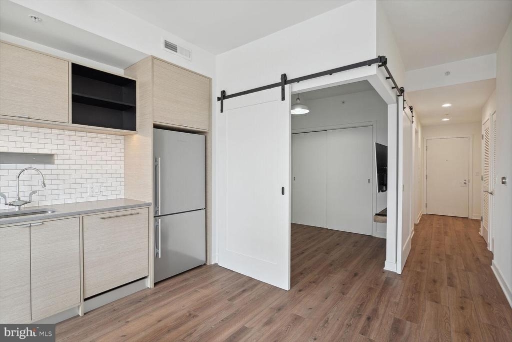 2030 8th Street Nw - Photo 6