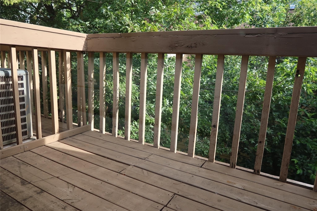 2210 Pearl St - Photo 14