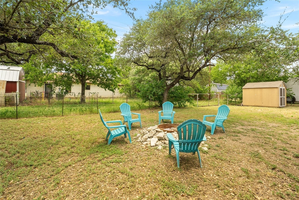617 Johnson St - Photo 23