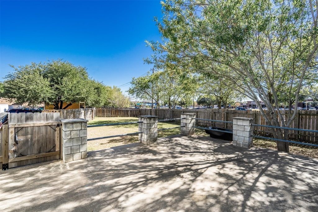 2106 Lamplight Village Cir - Photo 17