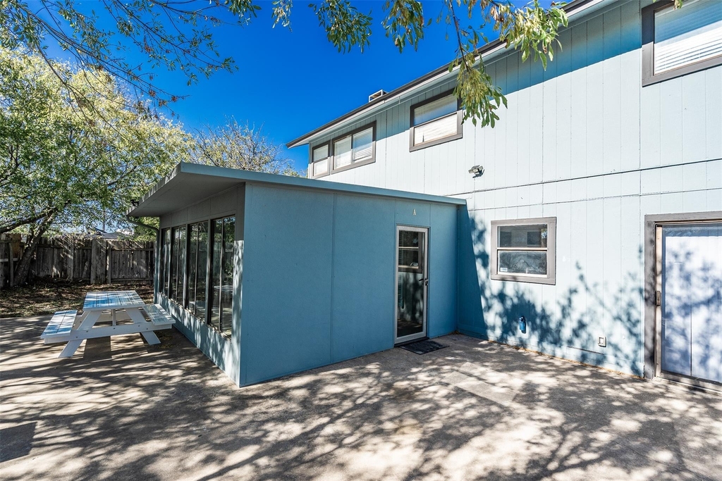 2106 Lamplight Village Cir - Photo 15