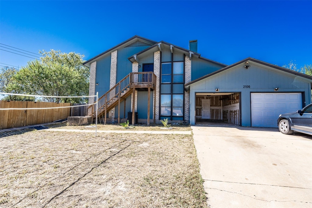 2106 Lamplight Village Cir - Photo 0