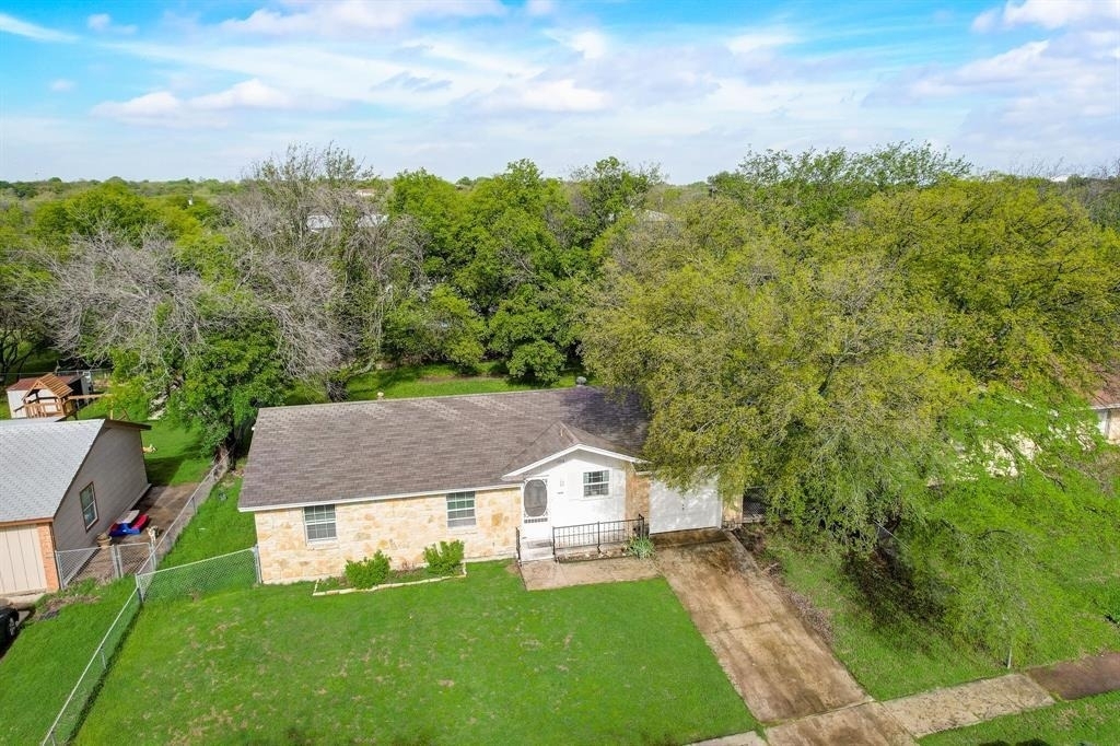1208 S 19th St - Photo 4