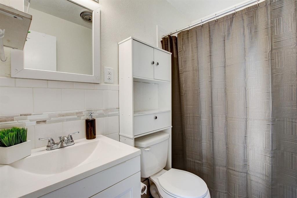 1208 S 19th St - Photo 17