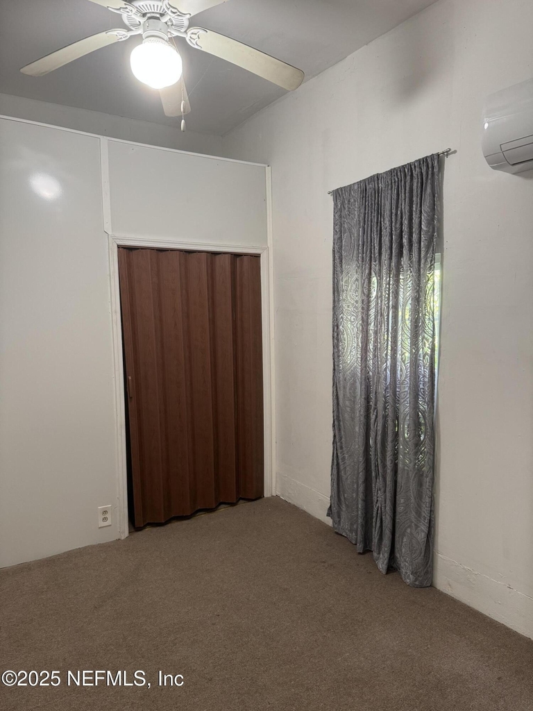 946 Spearing Street - Photo 13