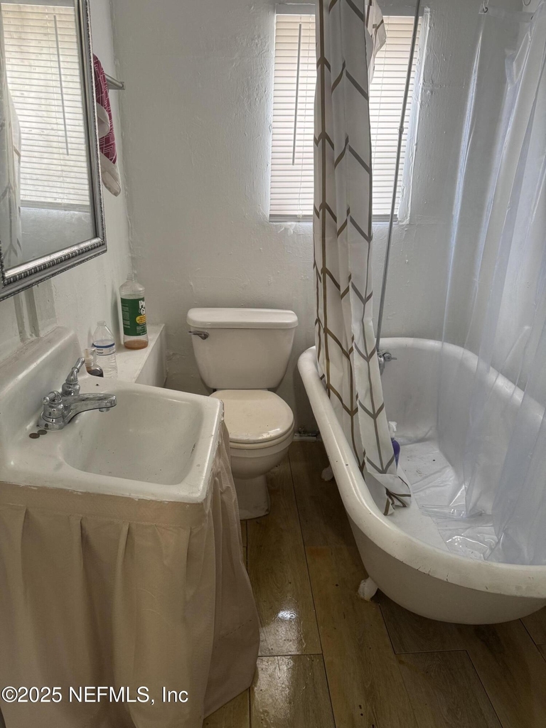 946 Spearing Street - Photo 11