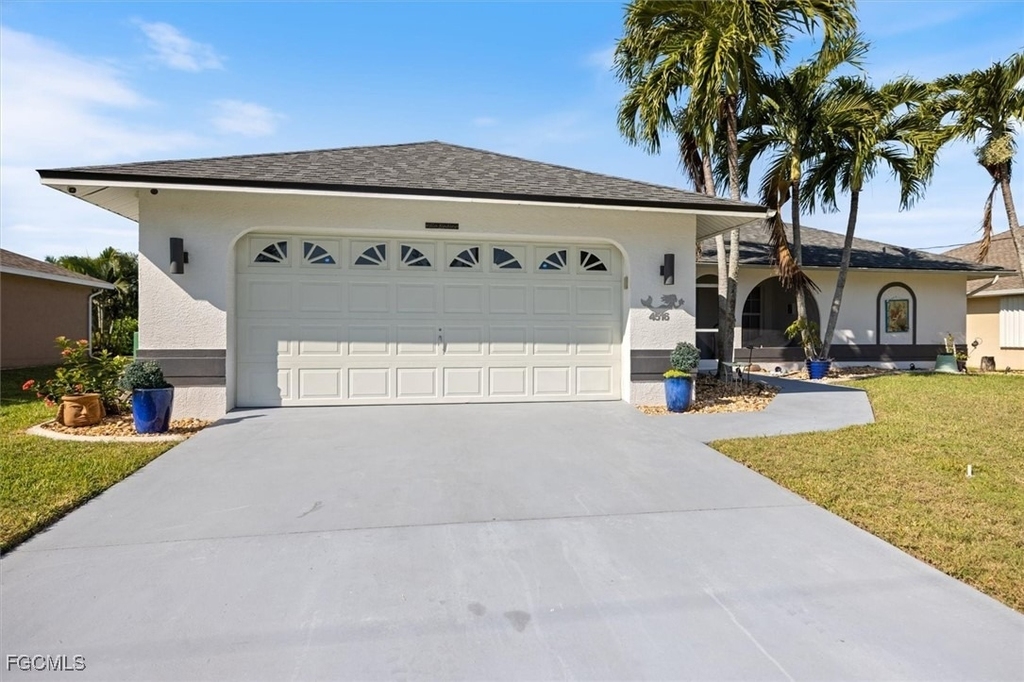 4516 Sw 21st Place - Photo 1