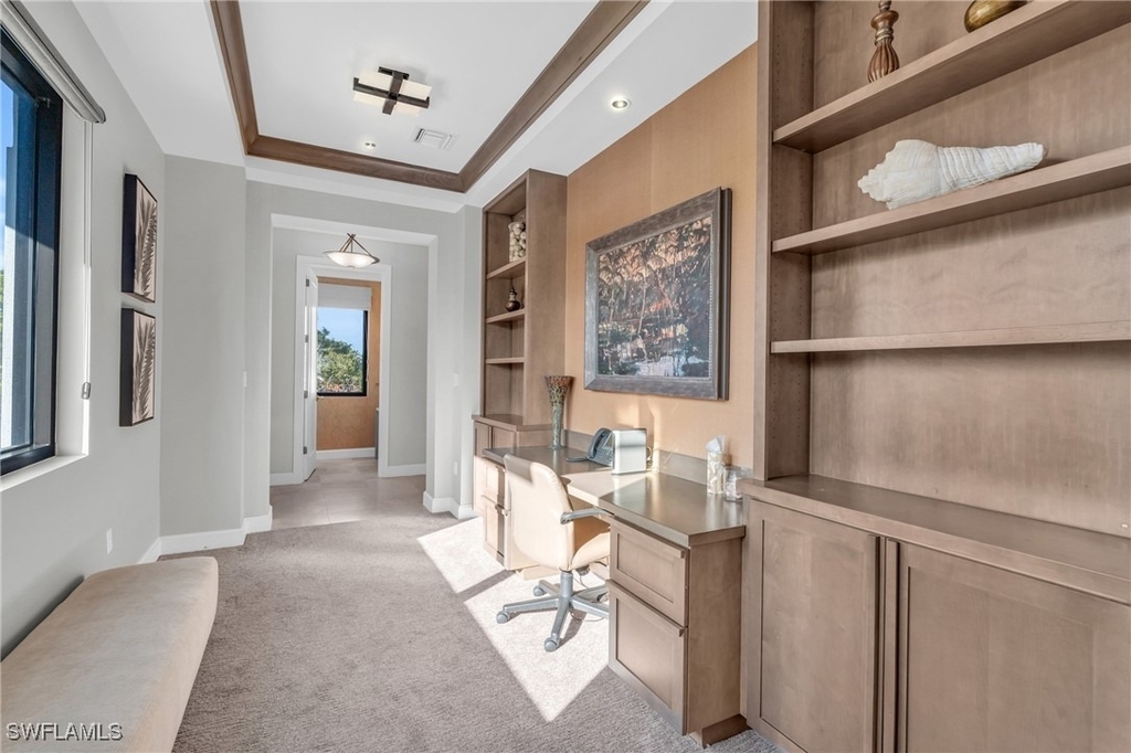 428 9th Street S - Photo 8