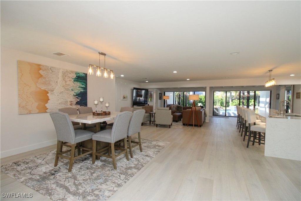 1555 Crayton Road - Photo 5