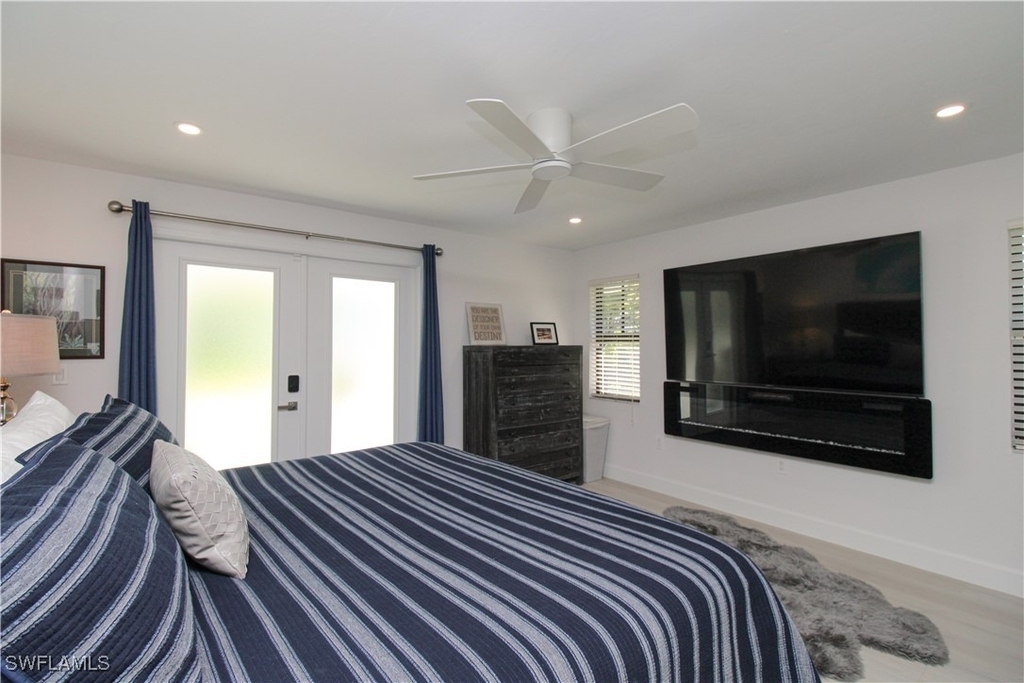 1555 Crayton Road - Photo 20