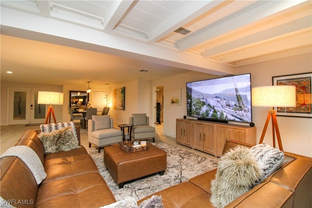 1555 Crayton Road - Photo 11