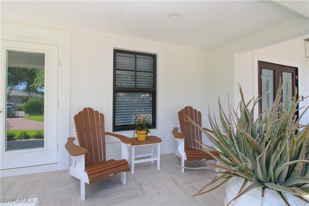 1555 Crayton Road - Photo 4