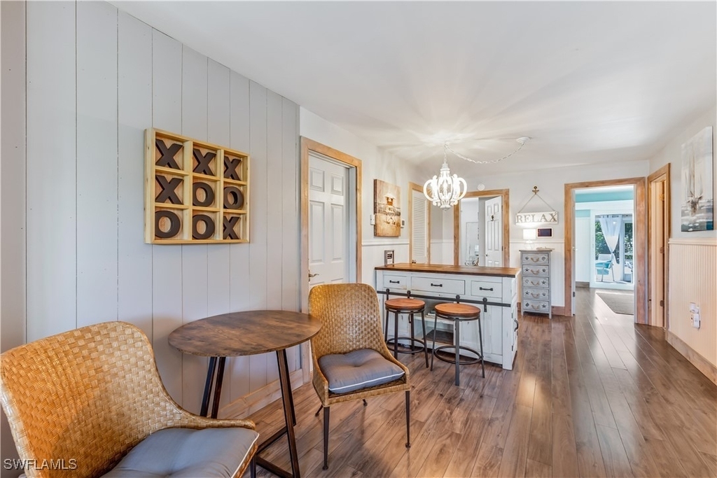 564 109th Avenue N - Photo 10