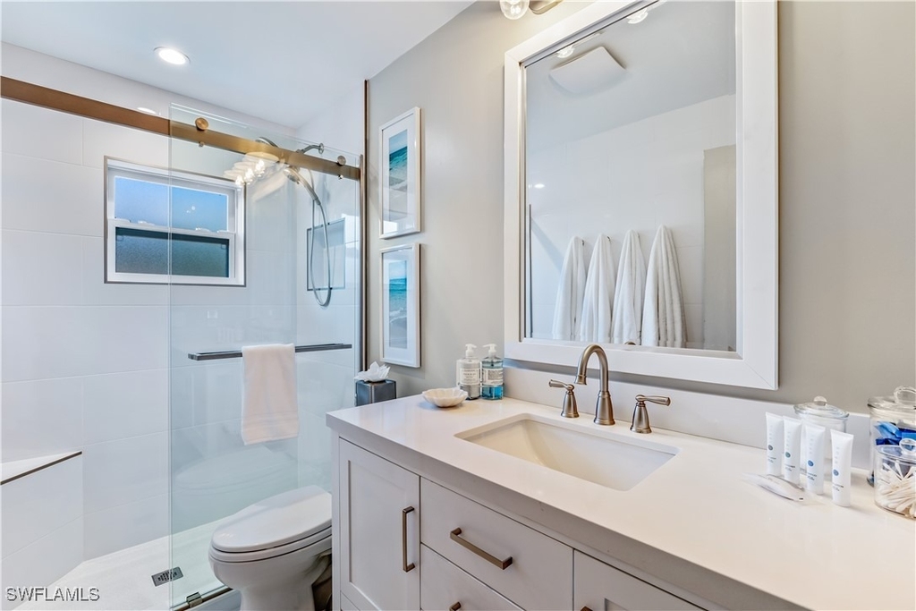 564 109th Avenue N - Photo 15