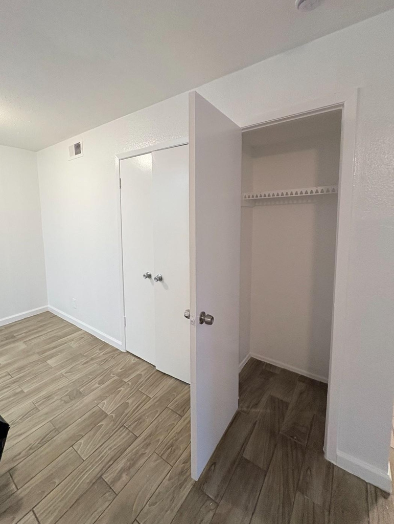 6200 W Tidwell Road W - Photo 5