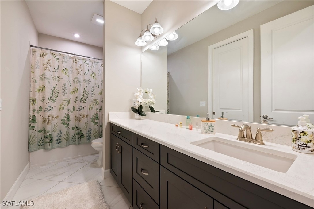 15191 Tolmino Street - Photo 15