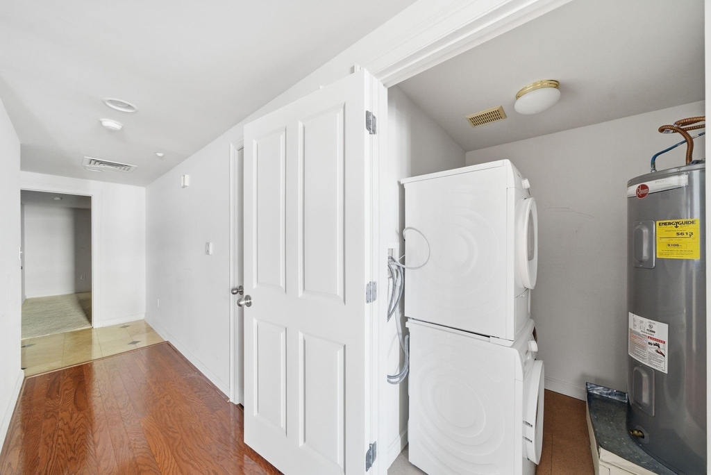 914 Main Street - Photo 9