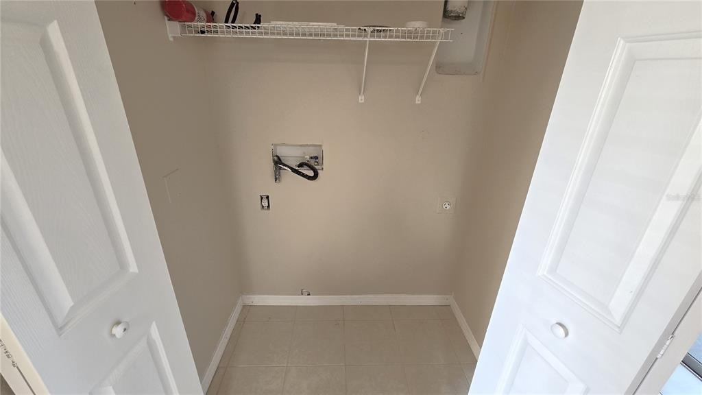 1302 Denman Court - Photo 14