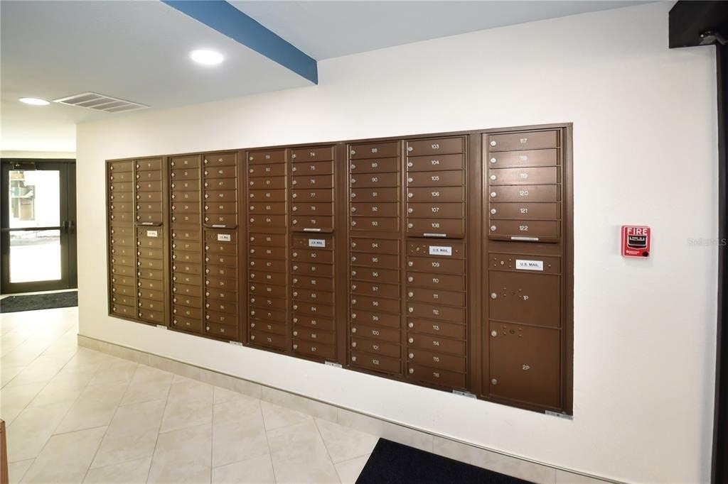 690 Island Way - Photo 30
