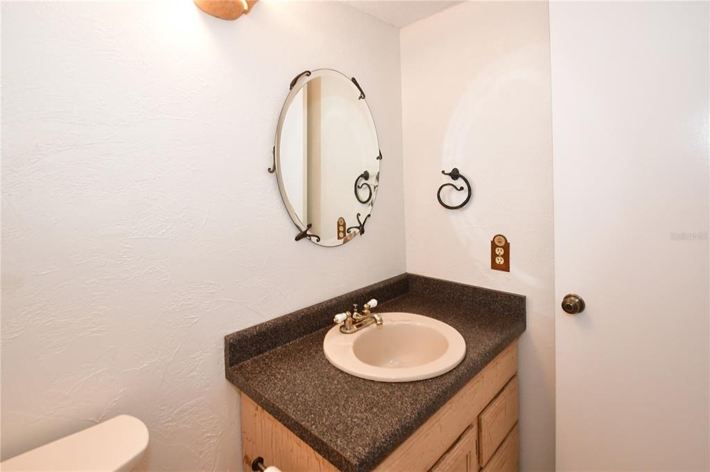 690 Island Way - Photo 18