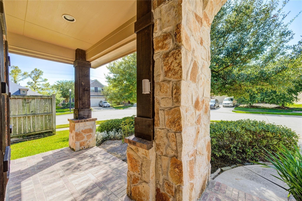 19306 Boulder Bay Lane - Photo 1