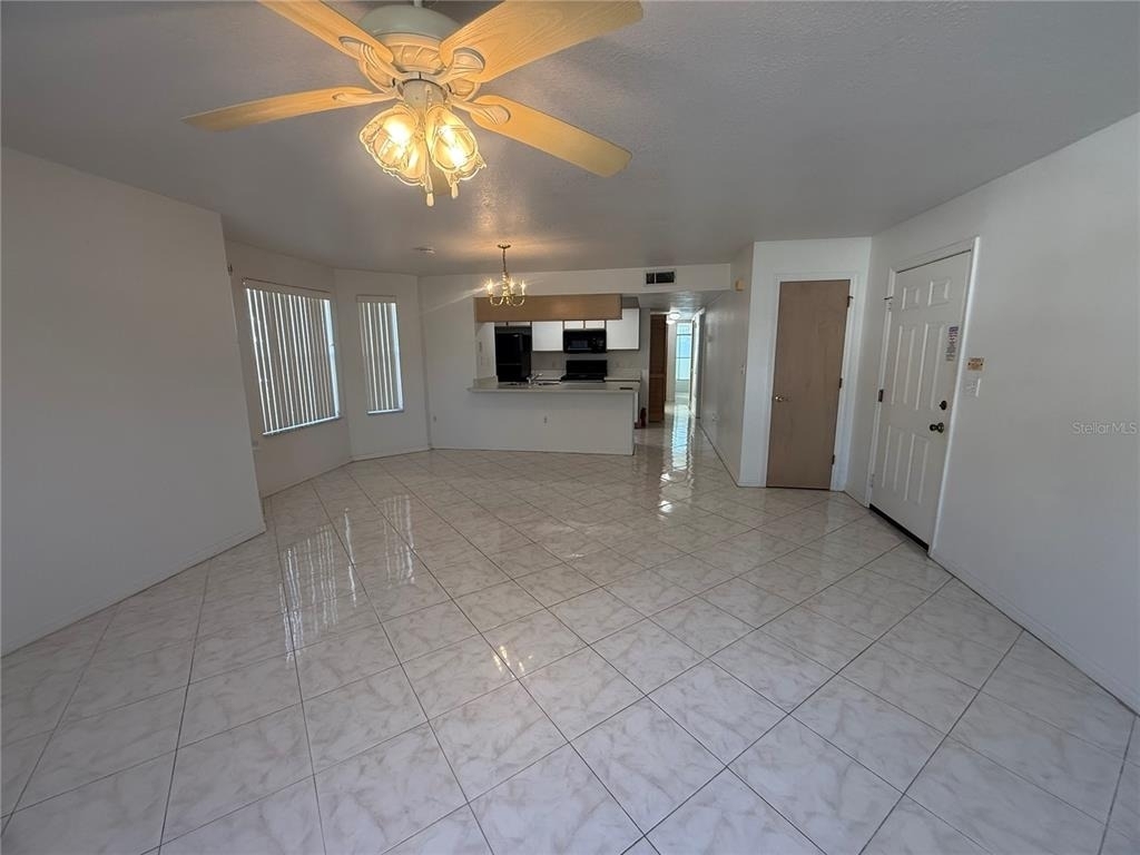 8722 Rain Forest Place - Photo 6
