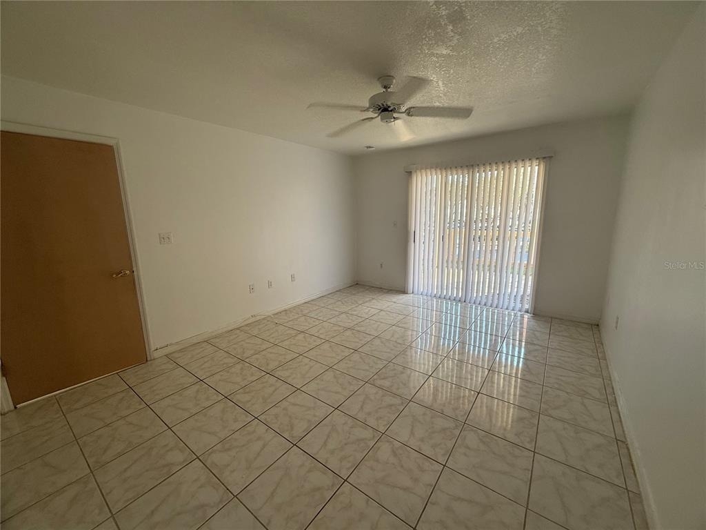 8722 Rain Forest Place - Photo 9