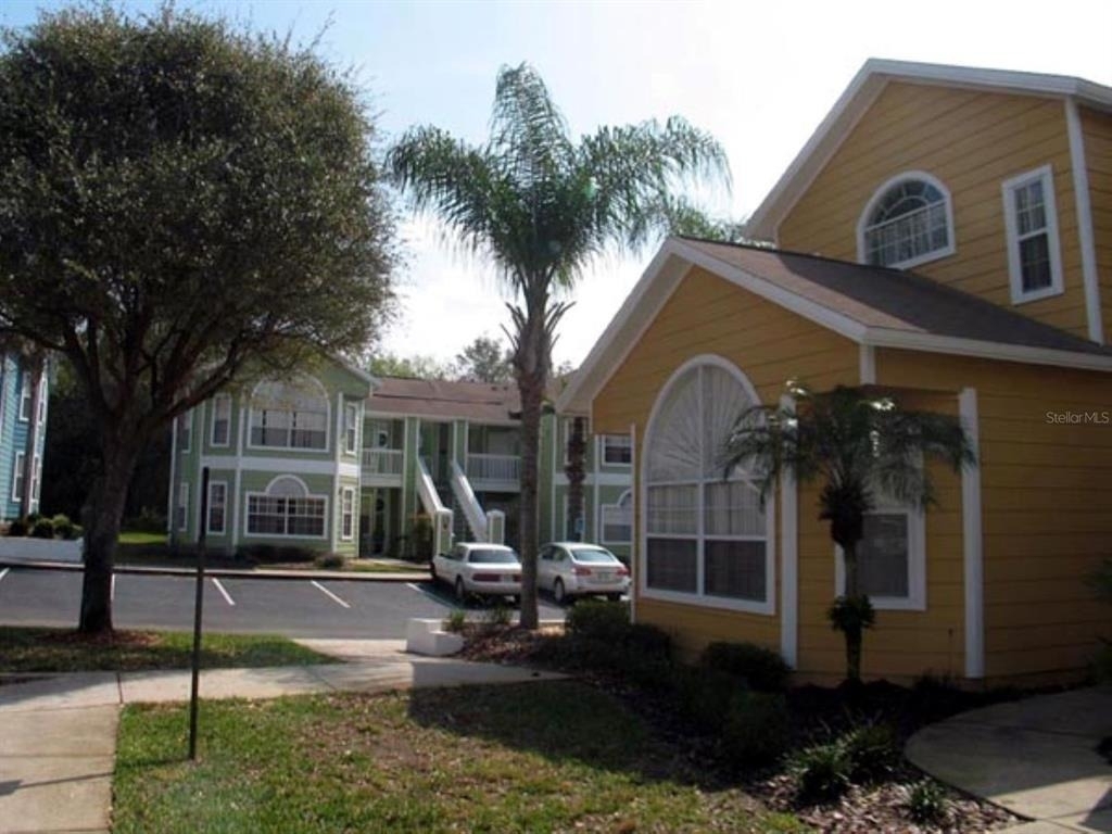 8722 Rain Forest Place - Photo 0