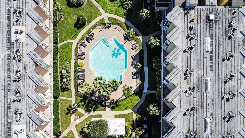 6300 Seawall Boulevard - Photo 9