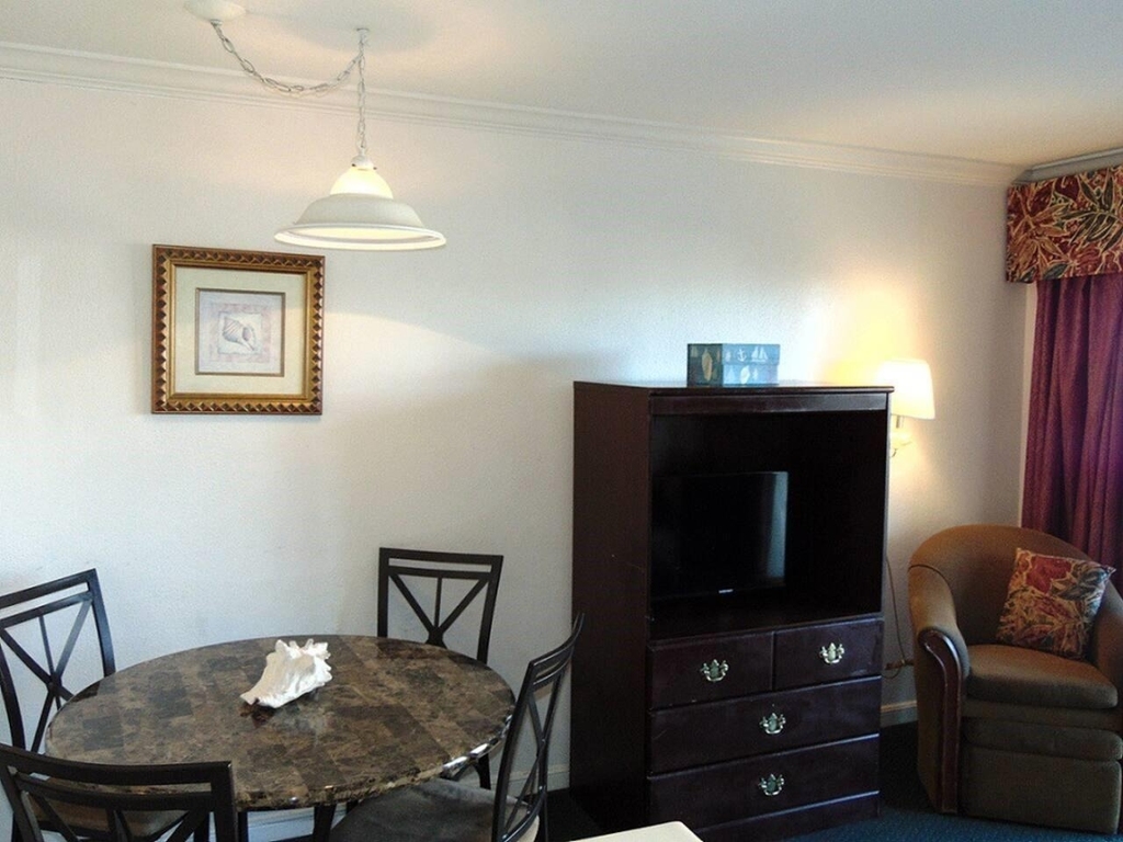 6300 Seawall Boulevard - Photo 14
