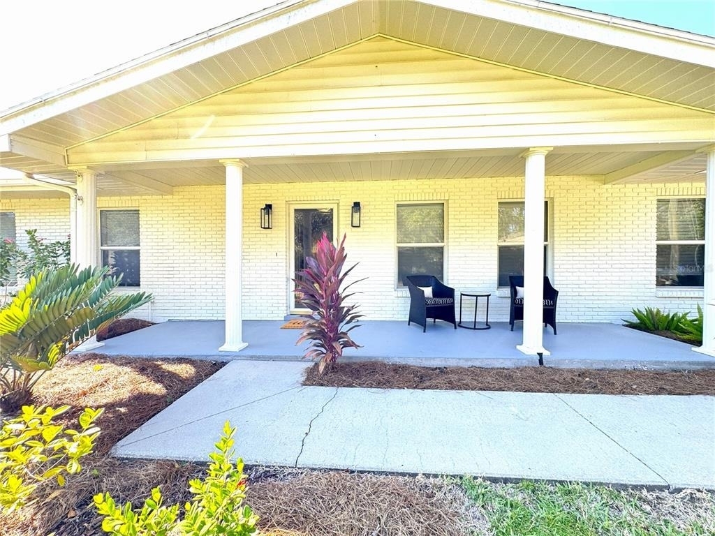 1004 Se 5th Avenue - Photo 2