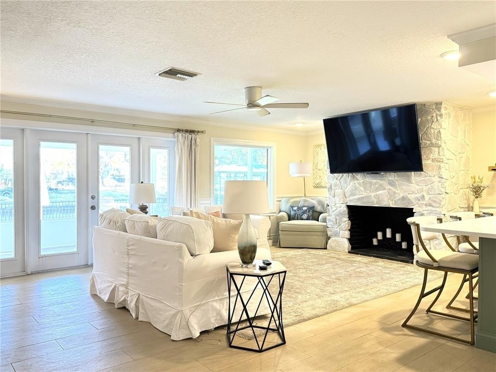 1004 Se 5th Avenue - Photo 4