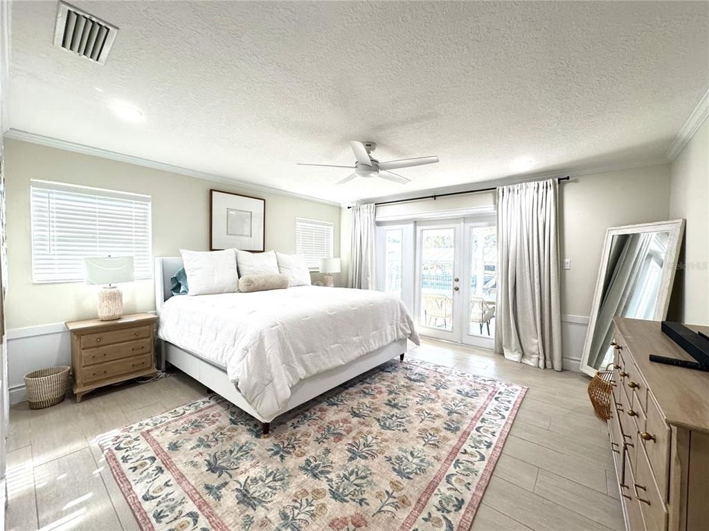 1004 Se 5th Avenue - Photo 18