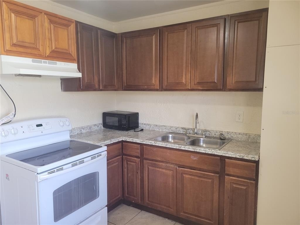 508 Booker St - Photo 10