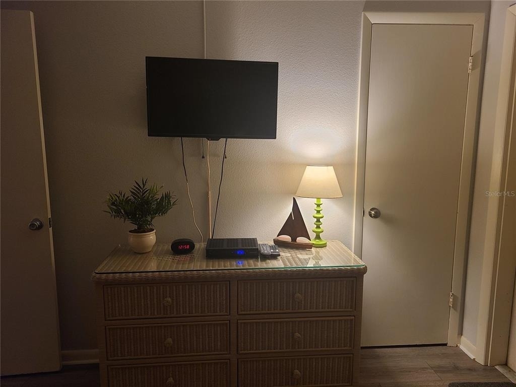 815 Ocean Shore Boulevard - Photo 25