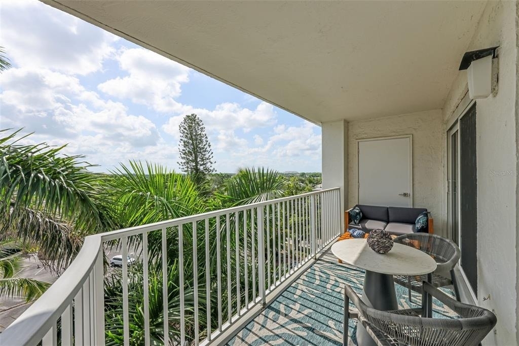 1300 Gulf Shore Boulevard N - Photo 14