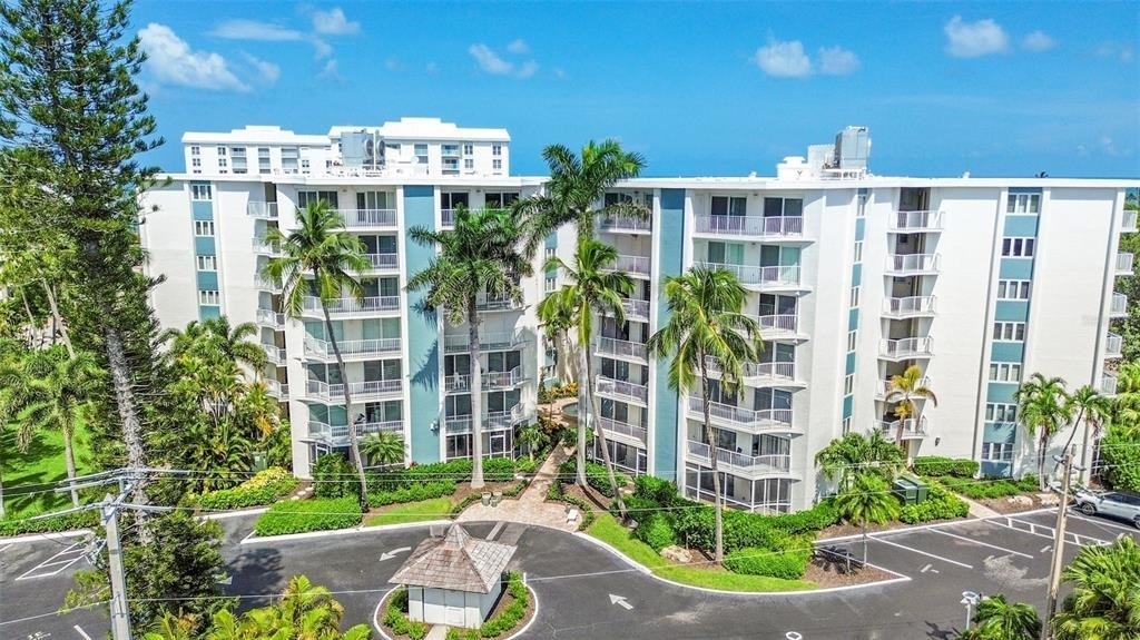 1300 Gulf Shore Boulevard N - Photo 0