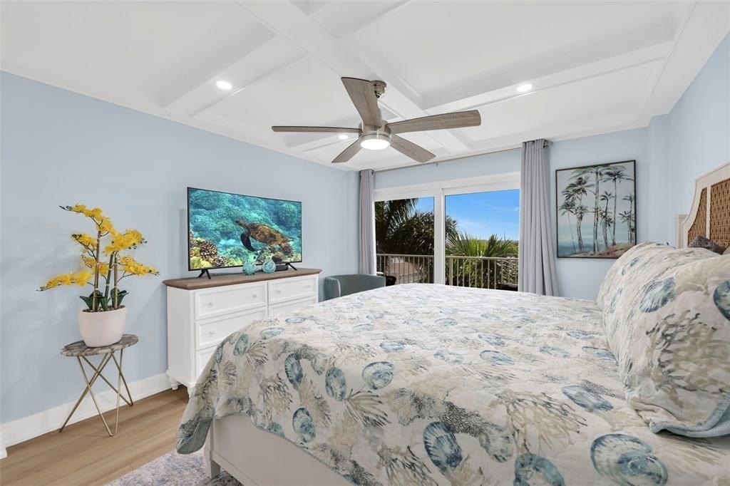 1300 Gulf Shore Boulevard N - Photo 17