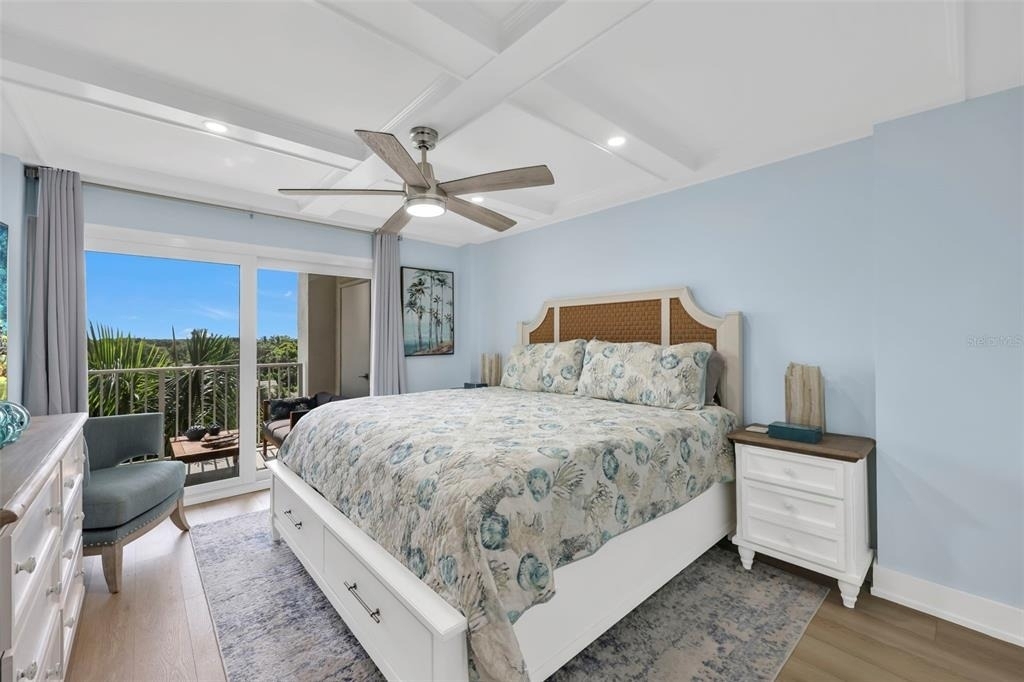 1300 Gulf Shore Boulevard N - Photo 16