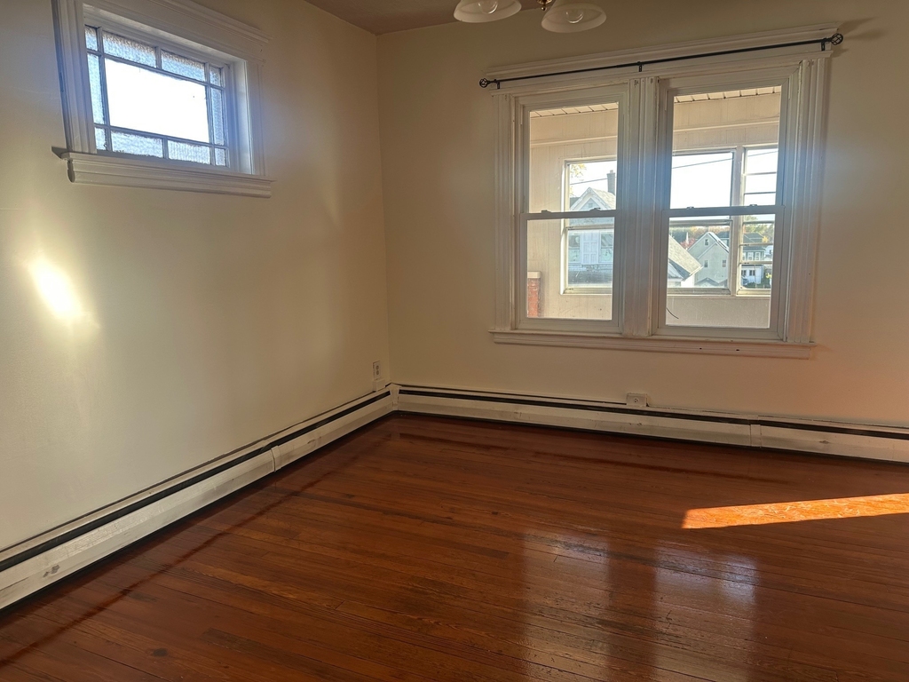 176 Adelaide Street - Photo 7