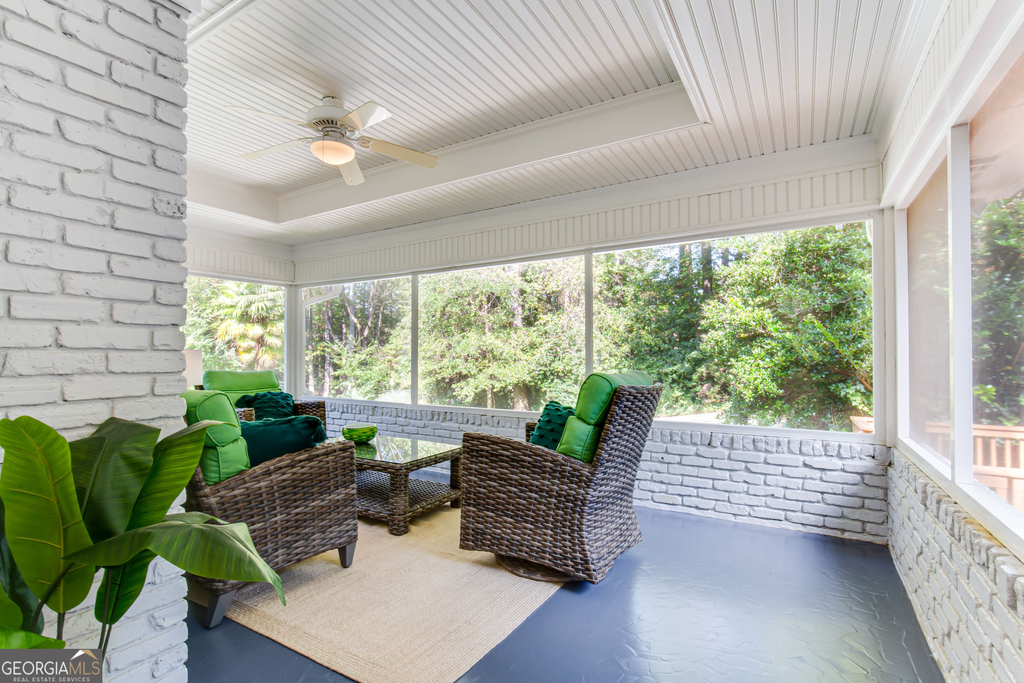 485 Riverside Parkway - Photo 11