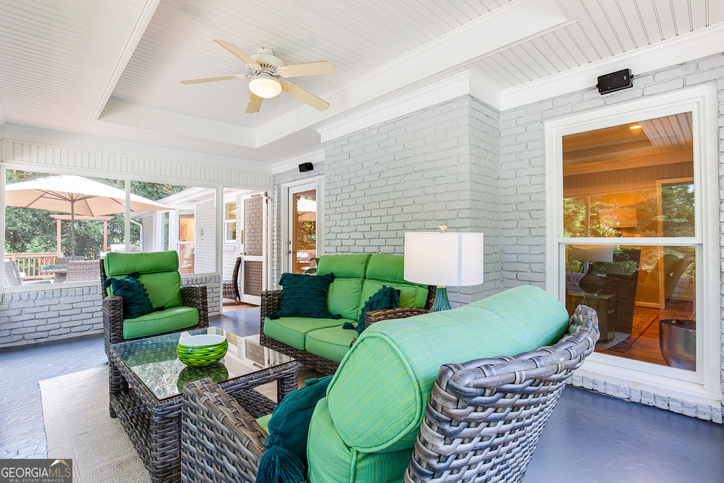 485 Riverside Parkway - Photo 10